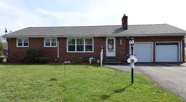 Photo of 25 W Elizabeth St, Neshannock Twp, PA 16105