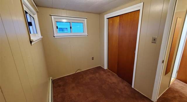 Photo of 814 W Vine St, Mt. Pleasant Twp - Wml, PA 15666