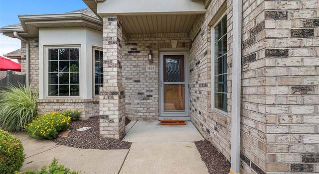 Photo of 1707 Grand Cypress Ln, Collier Twp, PA 15142