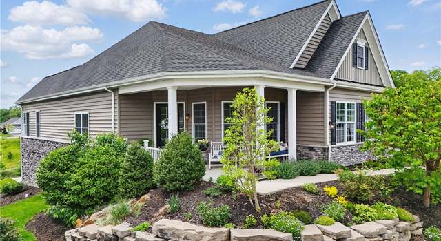 Photo of 245 Jefferson Ln, Cranberry Twp, PA 16066