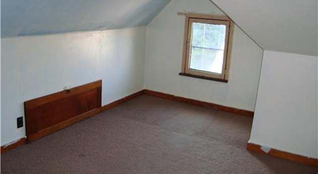 Photo of 327 2nd St, City Of But Ne, PA 16001