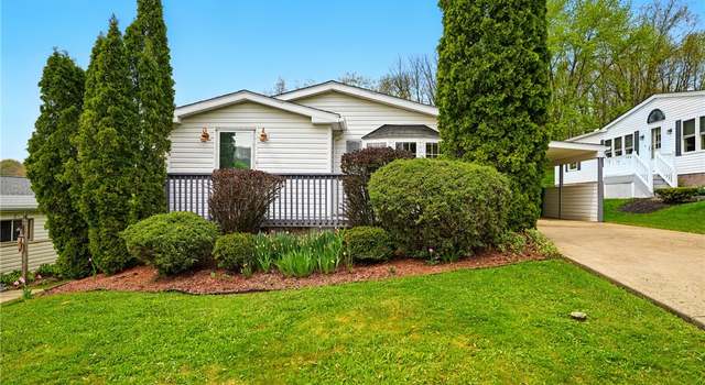 Photo of 127 Rock Lake Dr, Jackson Twp - But, PA 16063