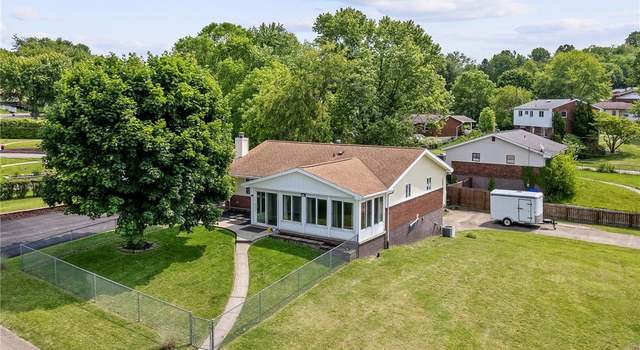 Photo of 416 Hankey Farms Dr, Oakdale, PA 15071