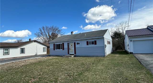 Photo of 252 Judith Dr, Westmont Hilltop School District, PA 15905