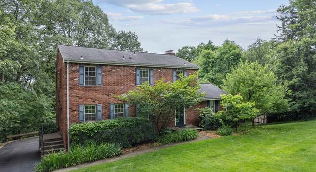 Photo of 195 Grandview Dr N, Fox Chapel, PA 15215