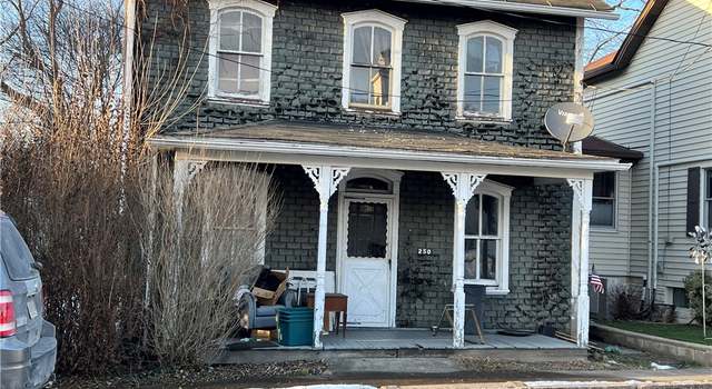 Photo of 250 2nd St, Smithton, PA 15479
