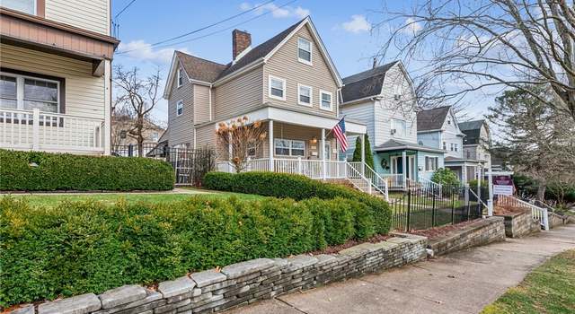 Photo of 214 7th St, Oakmont, PA 15139