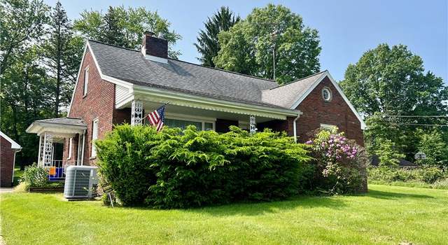 Photo of 473 Moore Ave, New Castle, PA 16101