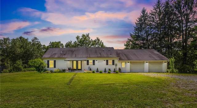 Photo of 143 Woodsbrook Dr, Boswell, PA 15531