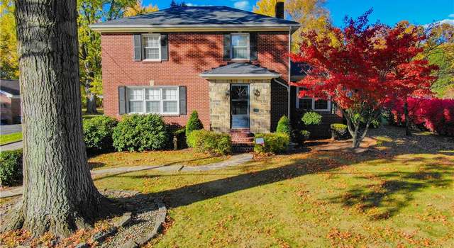 Photo of 11 E Maitland Ln, Neshannock Twp, PA 16105