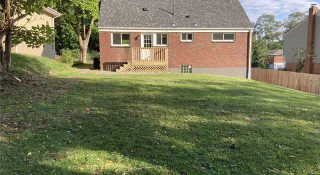 Photo of 3391 Rosewood Dr, Castle Shannon, PA 15234