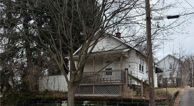 Photo of 92 2nd Ave, Sharon, PA 16146