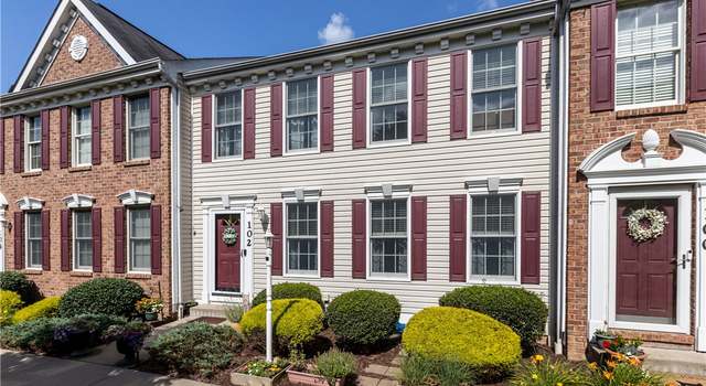 Photo of 102 Castle View Dr, Kennedy Twp, PA 15136