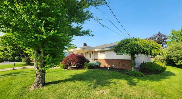 Photo of 1013 Charles Dr, Union Twp - Law, PA 16101