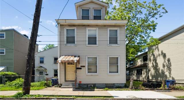 Photo of 2921 Shadeland Ave, Marshall Shadeland, PA 15212
