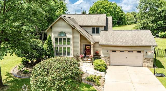 Photo of 652 Cheyenne Trl, Mercer, PA 16137