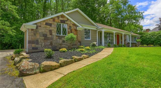 Photo of 9 Victoria Dr, Neshannock Twp, PA 16105