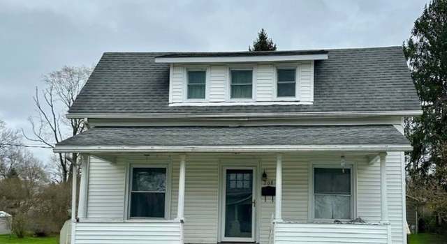 Photo of 208 Franklin Pl, Grove City Boro, PA 16127