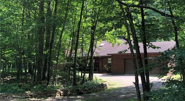 Photo of 1023 Nemacolin Dr, Ohiopyle, PA 15470
