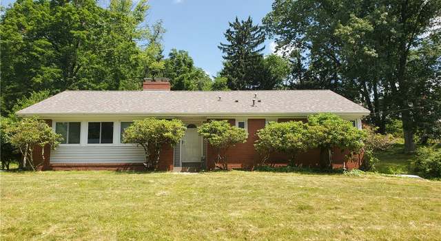 Photo of 106 Maruth Dr, Ross Twp, PA 15237