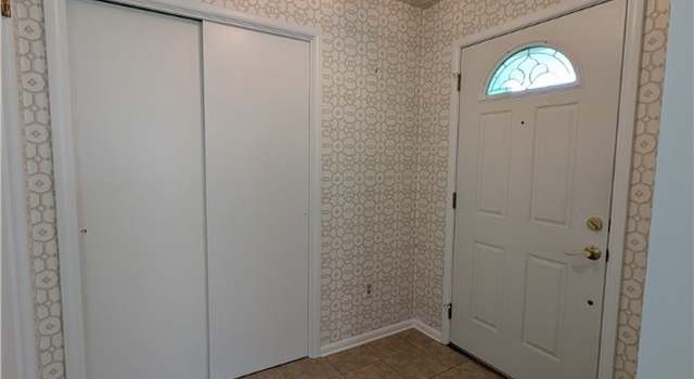 Photo of 106 Maruth Dr, Ross Twp, PA 15237
