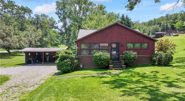 Photo of 890 Deer Ln, Rochester, PA 15074