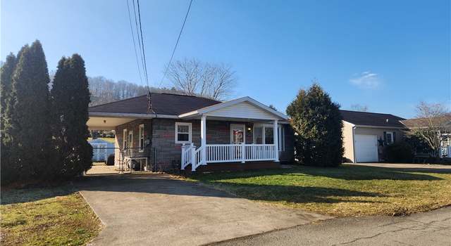 Photo of 165 Howie St, Waynsbrg/frankln Twp, PA 15370
