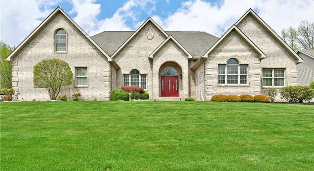 Photo of 3461 Silver Ridge Ct, Hermitage, PA 16148