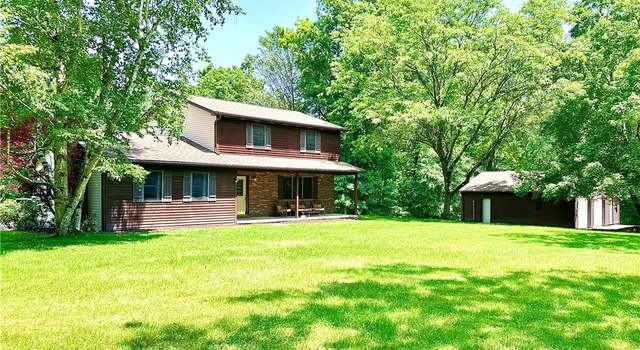 Photo of 752 Covered Bridge Rd, Volant, PA 16156