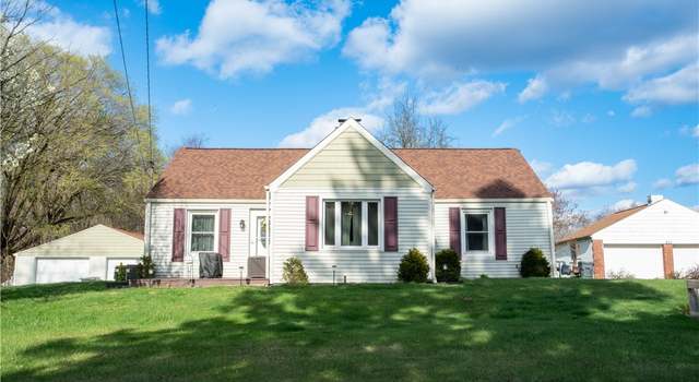 Photo of 429 Big Knob Rd, New Sewickley Twp, PA 15074