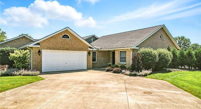 Photo of 117 Clubhouse Cir, West Middlesex, PA 16159