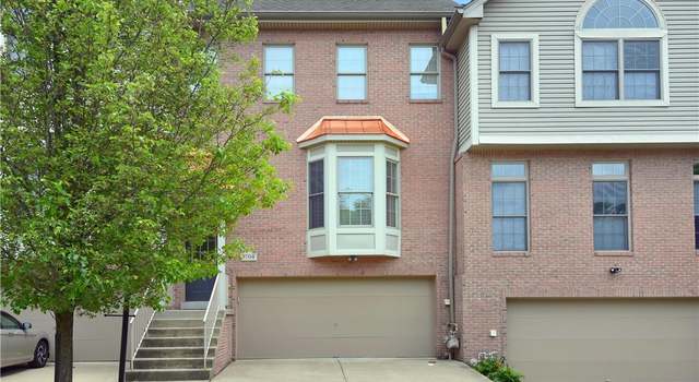 Photo of 1704 Waterleaf Dr, Franklin Park, PA 15143
