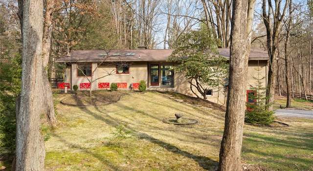 Photo of 209 Washington Rd, Bradford Woods, PA 15015
