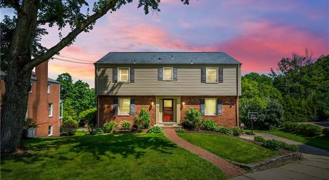 Photo of 144 Warwick Dr, Upper St. Clair, PA 15241
