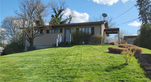 Photo of 275 Hillcrest Dr, California, PA 15419