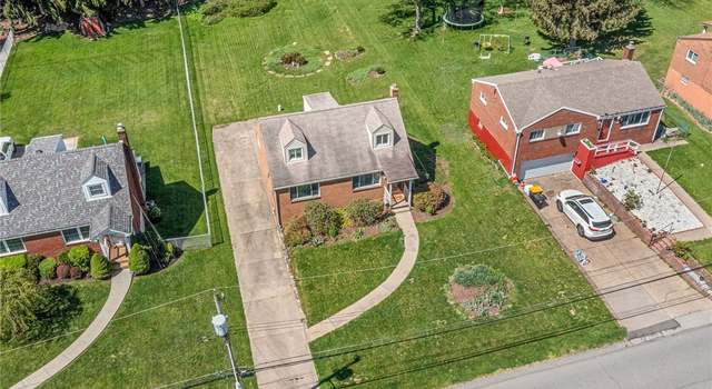 Photo of 5730 Janet Dr, Bethel Park, PA 15236