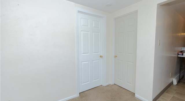 Photo of 818-820 Broadway Ave, Stowe Twp, PA 15136