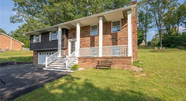 Photo of 107 Westview Dr, Ligonier Twp, PA 15658