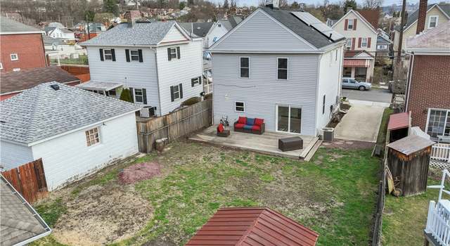 Photo of 523 Hulton St, Carnegie, PA 15106