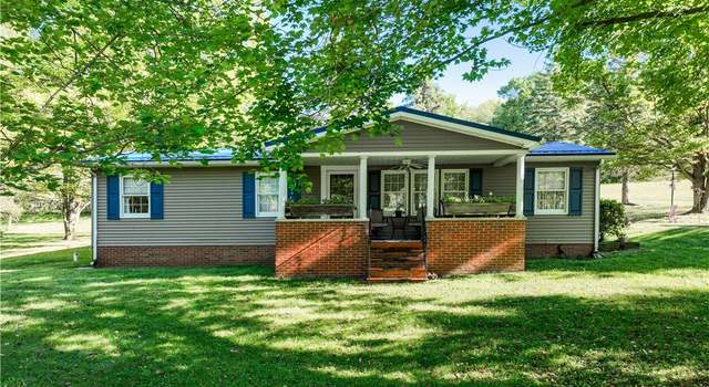 Photo of 228 Sunset Dr, North Sewickley Twp, PA 15010