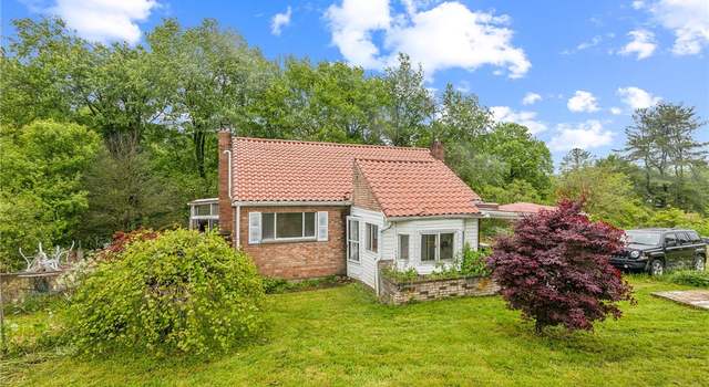 Photo of 29564 Lake Creek Rd, Wayne Twp - Cra, PA 16314