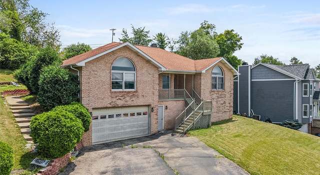 Photo of 205 Veneze Dr, Robinson Twp - Nwa, PA 15205