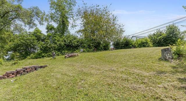 Photo of 205 Veneze Dr, Robinson Twp - Nwa, PA 15205