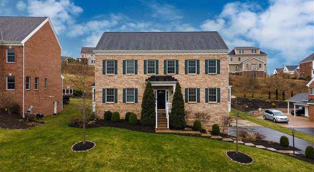 Photo of 4260 Duckhorn Dr, Moon/crescent Twp, PA 15108