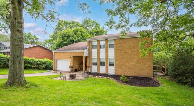 Photo of 341 Mcmurray Rd, Upper St. Clair, PA 15241