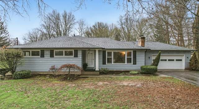 Photo of 836 Karen Ln, Hermitage, PA 16148