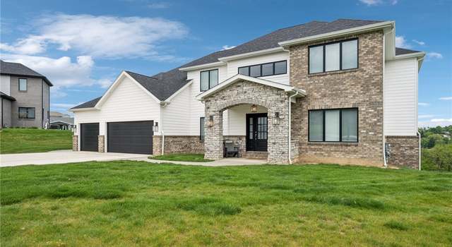 Photo of 7516 Alvina Ct, North Huntingdon, PA 15642