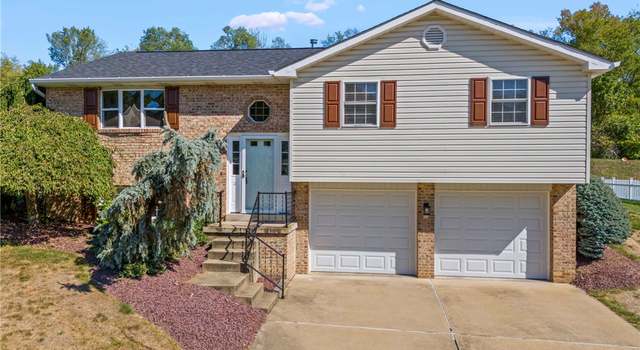Photo of 2312 The Cir, Washington, PA 15301