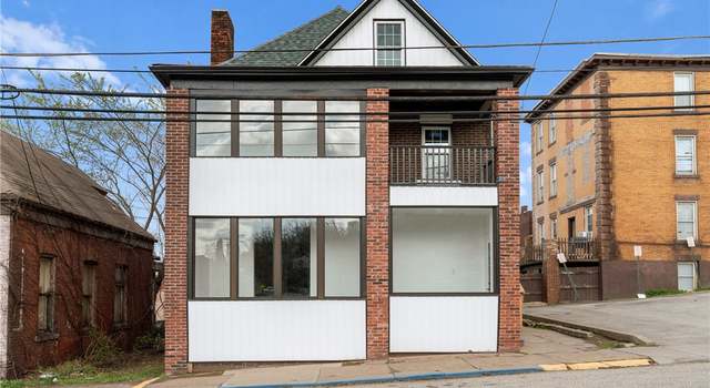 Photo of 7561 Roslyn St, Pittsburgh, PA 15218