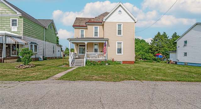 Photo of 18 4th Ave, Scottdale, PA 15683